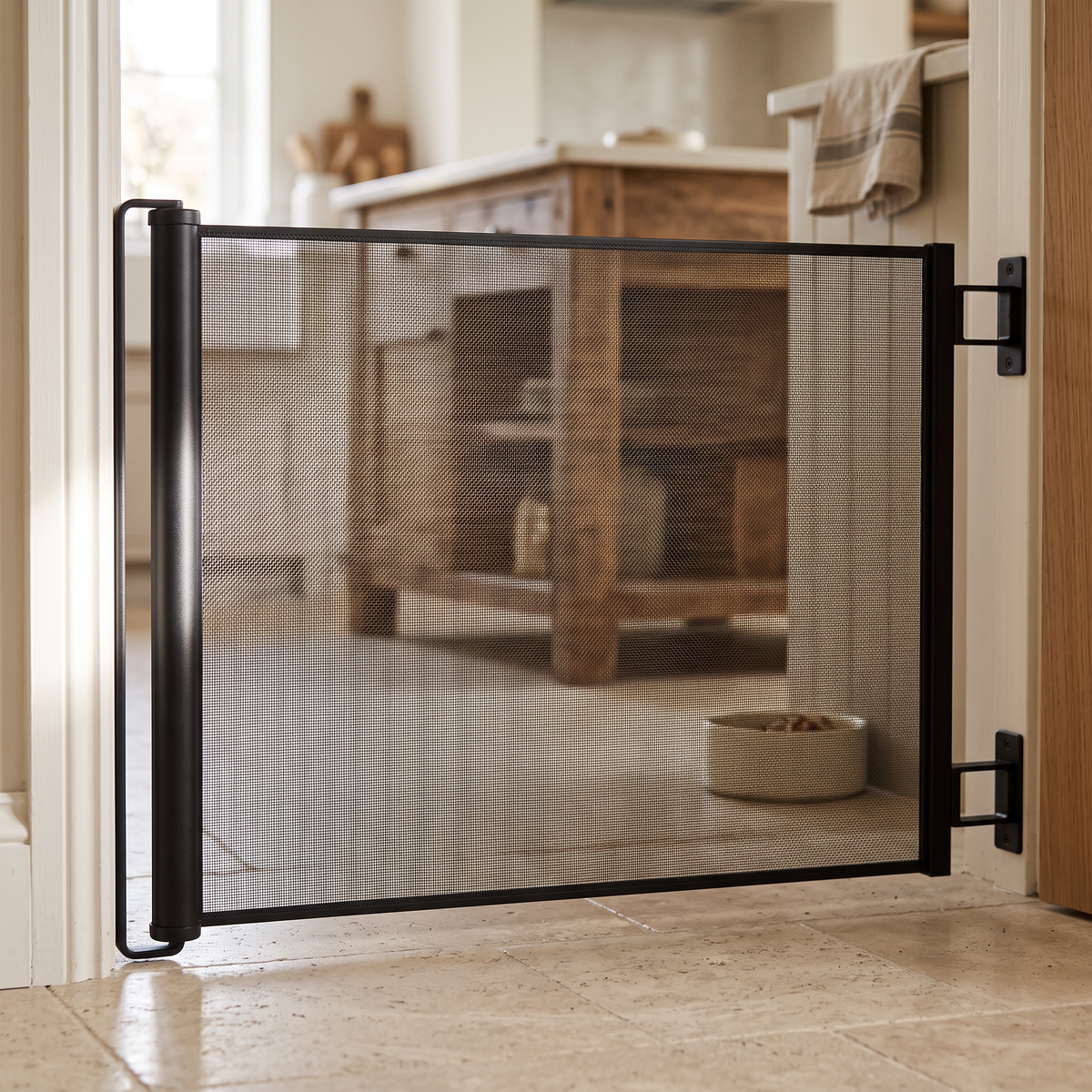 retractable pet gate